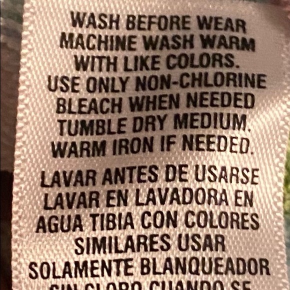 Carter’s Baby One Piece Footed Onesie Polka Dot Pajama (6 months) - Picture 6 of 8